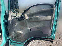 いすゞエルフ平ボディ小型（2t・3t）[写真29]