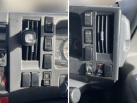 いすゞエルフ平ボディ小型（2t・3t）[写真38]