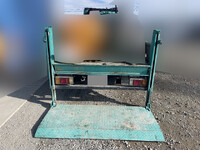 いすゞエルフ平ボディ小型（2t・3t）[写真07]