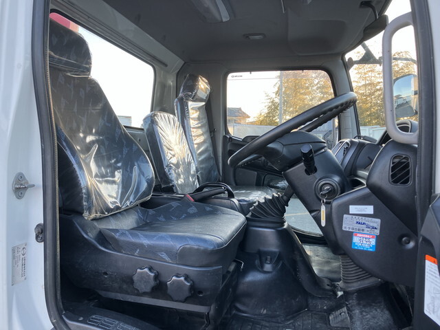 日野レンジャークレーン4段中型（4t）[写真35]