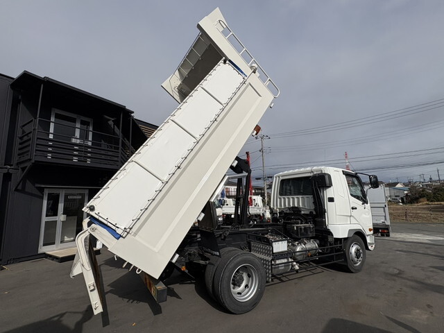 三菱ふそうファイターダンプ増トン（6t・8t）[写真12]