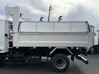 三菱ふそうファイターダンプ増トン（6t・8t）[写真08]