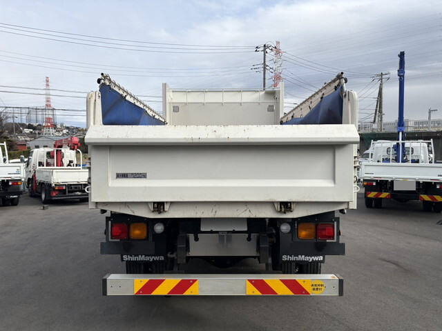 三菱ふそうファイターダンプ増トン（6t・8t）[写真08]