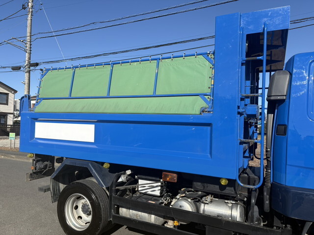 三菱ふそうファイターダンプ増トン（6t・8t）[写真06]