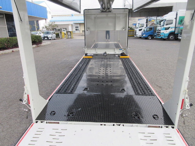 日野デュトロキャリアカー小型（2t・3t）[写真16]