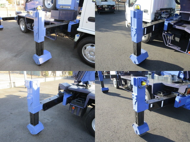 いすゞエルフ高所作業車小型（2t・3t）[写真15]