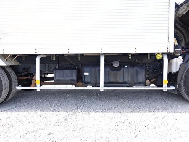 いすゞエルフアルミバン小型（2t・3t）[写真17]