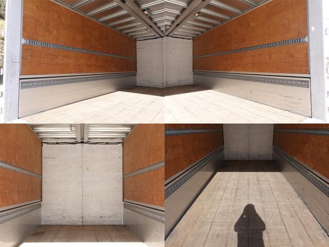 日野レンジャーアルミウイング中型（4t）[写真15]