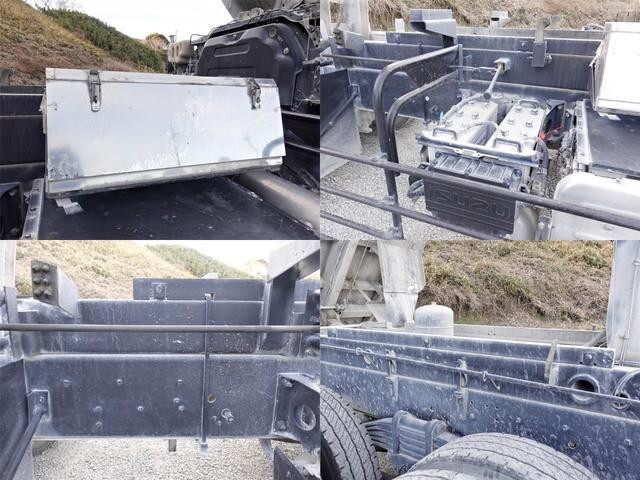 いすゞギガダンプ大型（10t）[写真19]