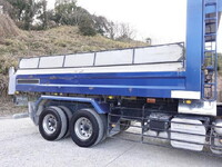 いすゞギガダンプ大型（10t）[写真10]