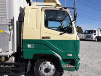 三菱ふそうファイターアルミウイング増トン（6t・8t）[写真06]