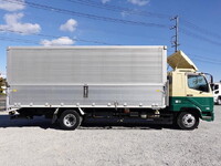 三菱ふそうファイターアルミウイング増トン（6t・8t）[写真07]