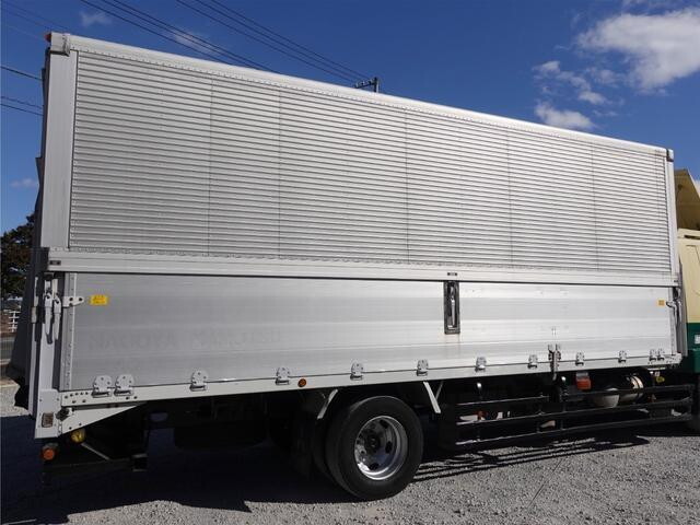 三菱ふそうファイターアルミウイング増トン（6t・8t）[写真07]