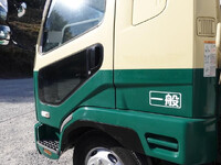 三菱ふそうファイターアルミウイング増トン（6t・8t）[写真10]