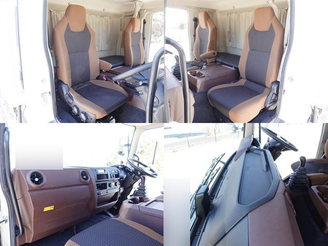 日野レンジャー冷凍車（冷蔵車）中型（4t）[写真24]