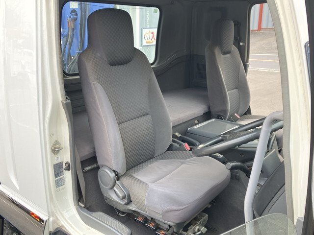 いすゞフォワードクレーン4段中型（4t）[写真34]