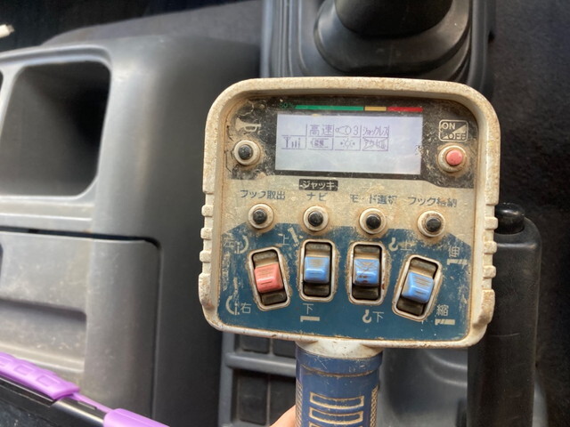 いすゞフォワードクレーン4段中型（4t）[写真04]