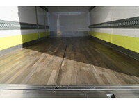 いすゞエルフアルミバン小型（2t・3t）[写真12]