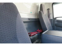 いすゞエルフアルミバン小型（2t・3t）[写真29]