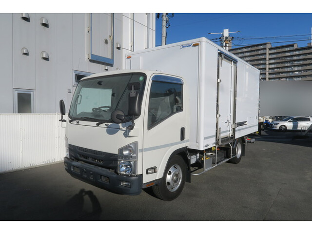 いすゞエルフアルミバン小型（2t・3t）[写真03]