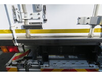 いすゞエルフアルミバン小型（2t・3t）[写真40]