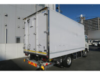 いすゞエルフアルミバン小型（2t・3t）[写真05]