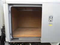 いすゞエルフアルミバン小型（2t・3t）[写真11]