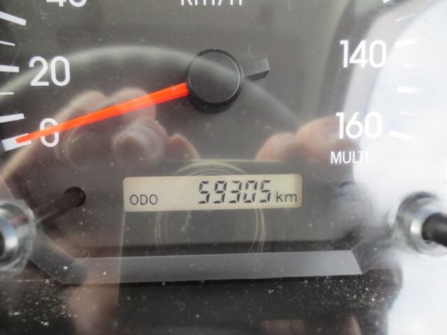 いすゞエルフアルミバン小型（2t・3t）[写真14]