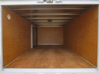 いすゞエルフアルミバン小型（2t・3t）[写真10]