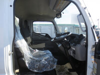 三菱ふそうキャンター冷凍車（冷蔵車）小型（2t・3t）[写真17]