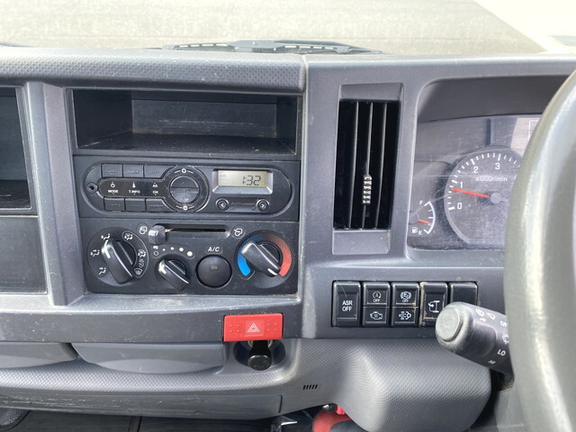 マツダタイタン平ボディ小型（2t・3t）[写真10]