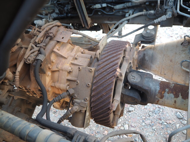 いすゞフォワードコンテナ専用車増トン（6t・8t）[写真28]