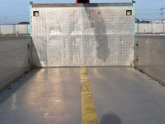 三菱ふそうファイタークレーン5段中型（4t）[写真34]