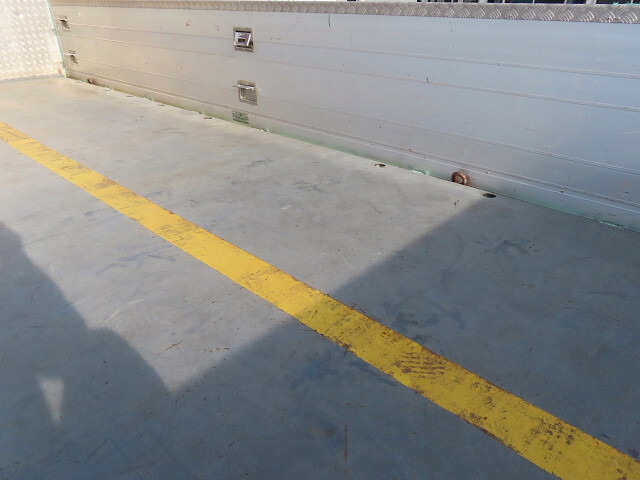 三菱ふそうファイタークレーン5段中型（4t）[写真36]