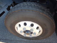 いすゞフォワード冷凍車（冷蔵車）増トン（6t・8t）[写真15]