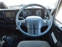 いすゞフォワード冷凍車（冷蔵車）増トン（6t・8t）[写真21]