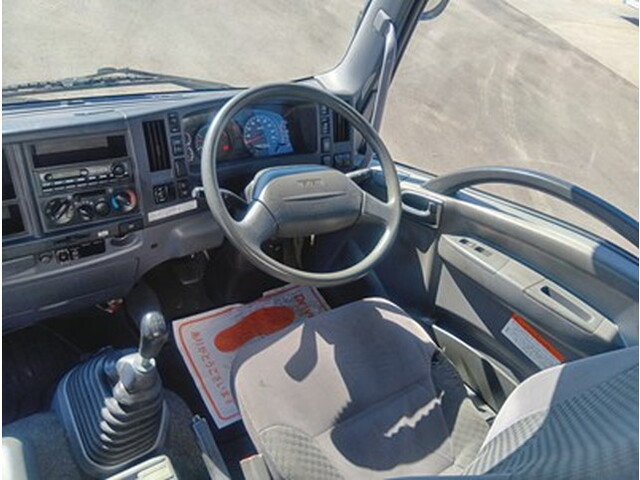 いすゞフォワードアルミブロック中型（4t）[写真21]