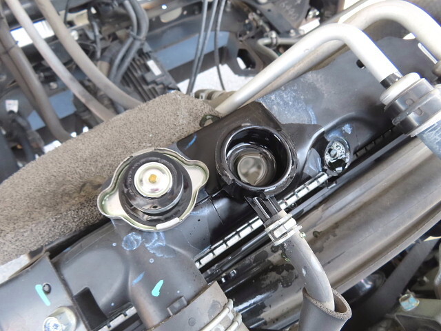 いすゞフォワードアルミウイング中型（4t）[写真19]