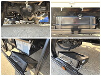 三菱ふそうファイタークレーン4段中型（4t）[写真24]