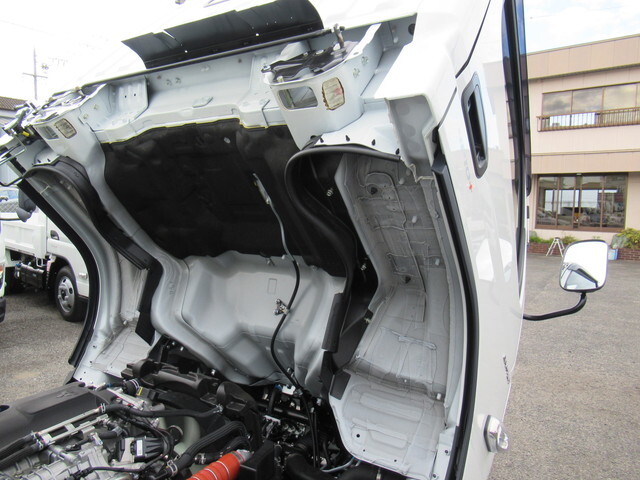 三菱ふそうキャンターダンプ小型（2t・3t）[写真17]