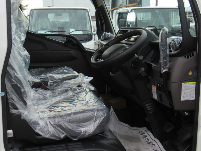 三菱ふそうキャンターダンプ小型（2t・3t）[写真20]