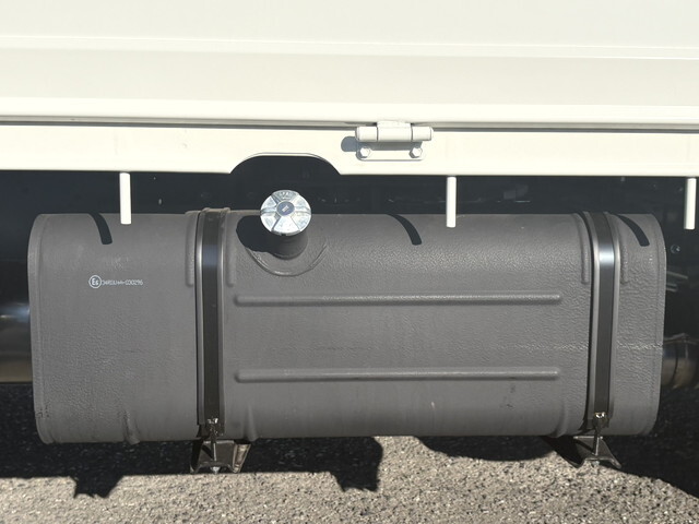 トヨタトヨエース平ボディ小型（2t・3t）[写真15]