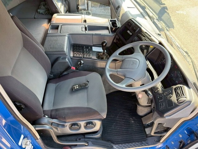 三菱ふそうスーパーグレートセルフローダー大型（10t）[写真22]