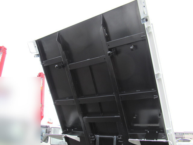 三菱ふそうキャンターダンプ小型（2t・3t）[写真10]