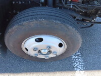 いすゞエルフ冷凍車（冷蔵車）小型（2t・3t）[写真15]