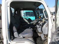 三菱ふそうキャンターコンテナ専用車小型（2t・3t）[写真10]