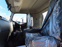 三菱ふそうファイターアルミブロック中型（4t）[写真22]