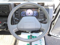 三菱ふそうキャンターパネルバン小型（2t・3t）[写真24]