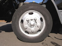 三菱ふそうキャンターパネルバン小型（2t・3t）[写真29]