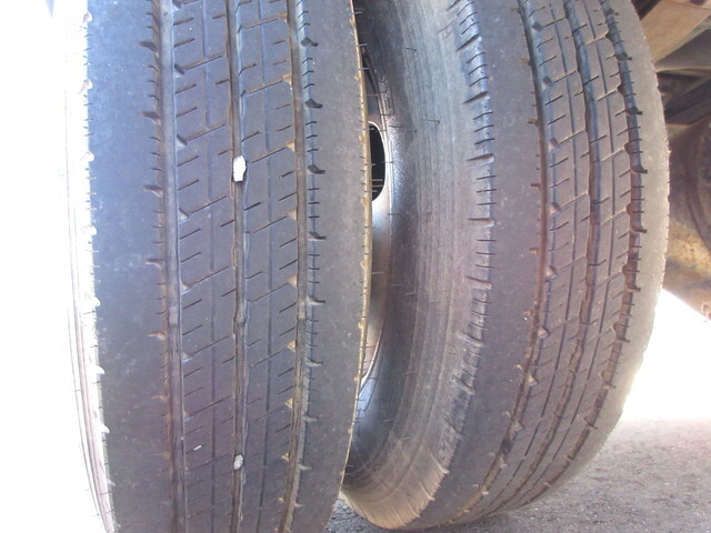 三菱ふそうキャンターパネルバン小型（2t・3t）[写真37]